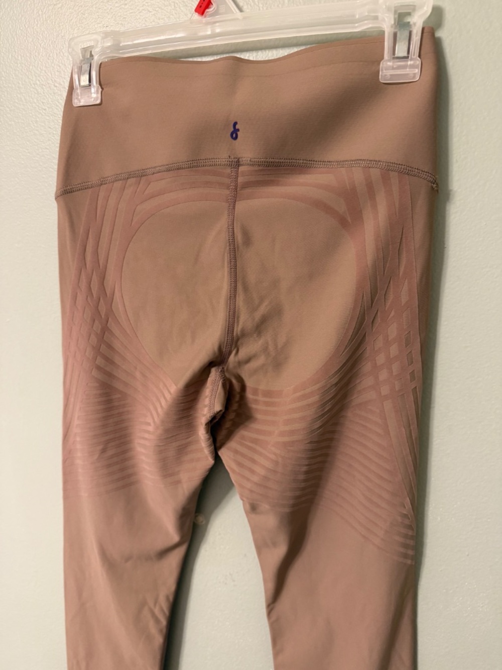FANKA Body Sculpt 7/8 Leggings (Reversible Wear) Size 4/Small Women’s - Picture 4 of 5